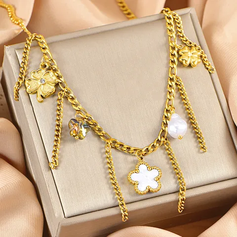 Collier Charlie