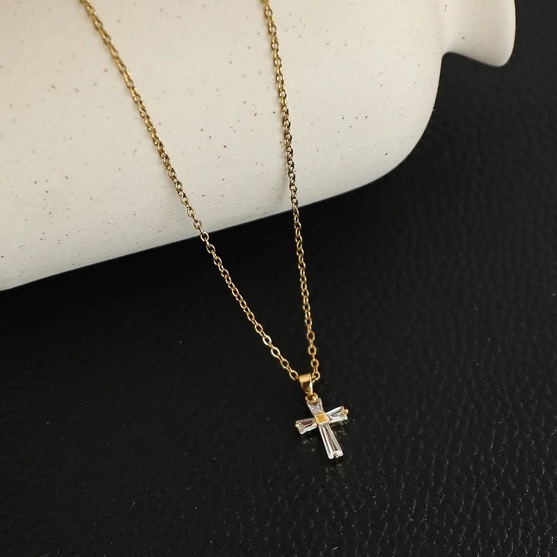 Collier religieux Nariel