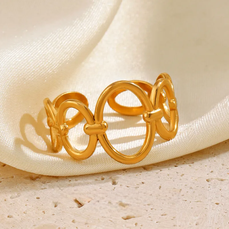 Bague Précieuse