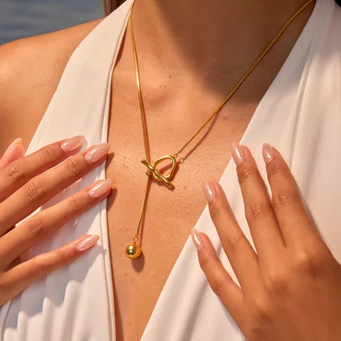 Collier Verday