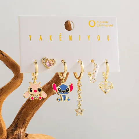 3 paires de boucles d’oreilles stitch fantaisie