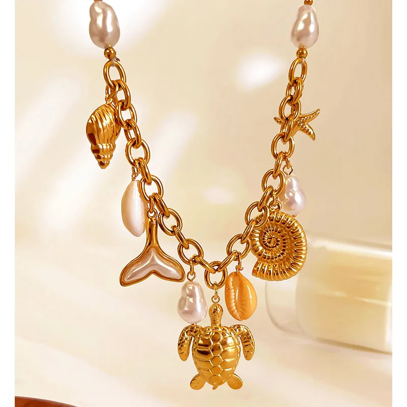 Collier Marinés