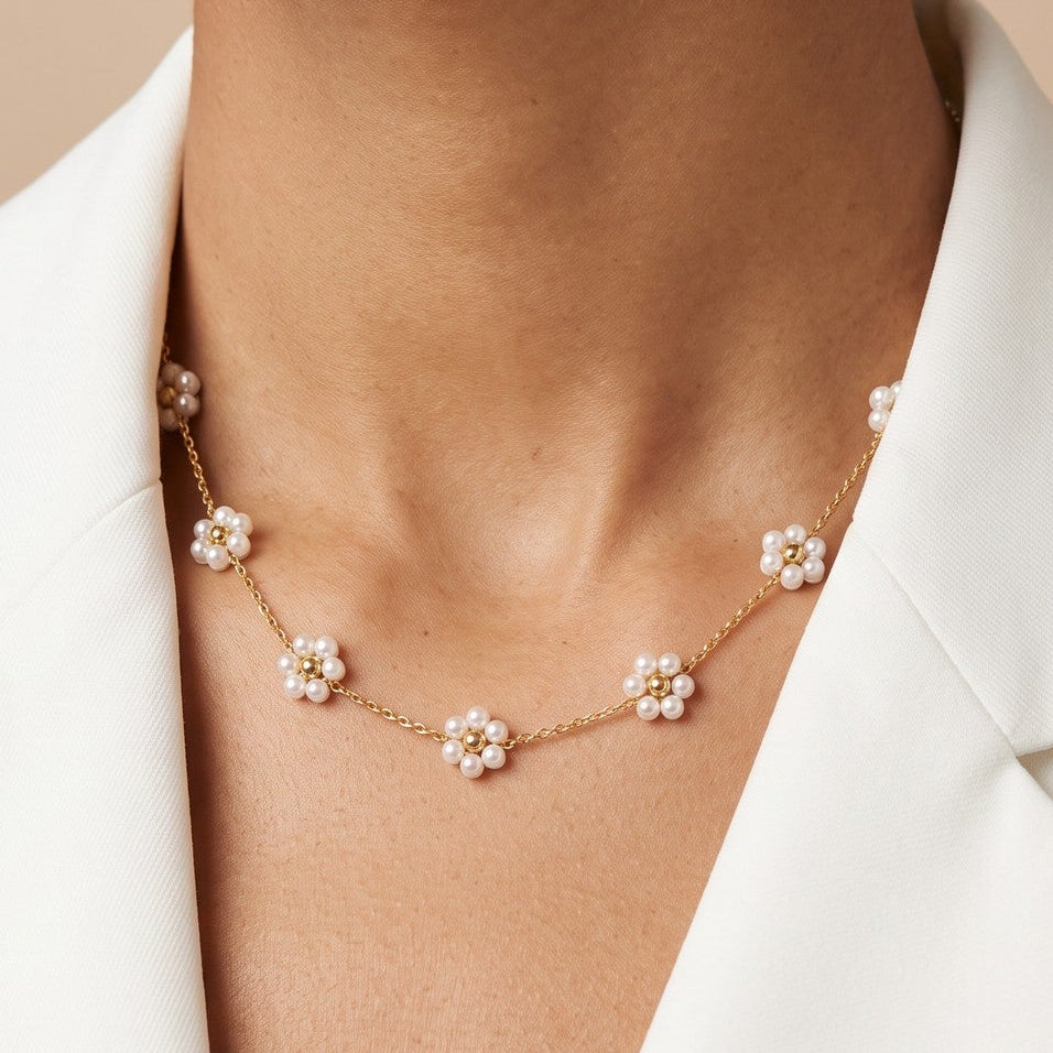 Collier marguerite 3 coloris
